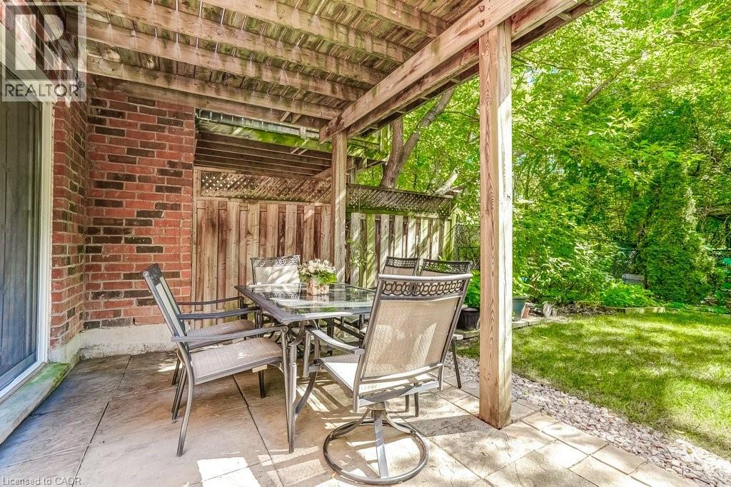 Photo 29 of 4134 Medland Drive, Burlington ON