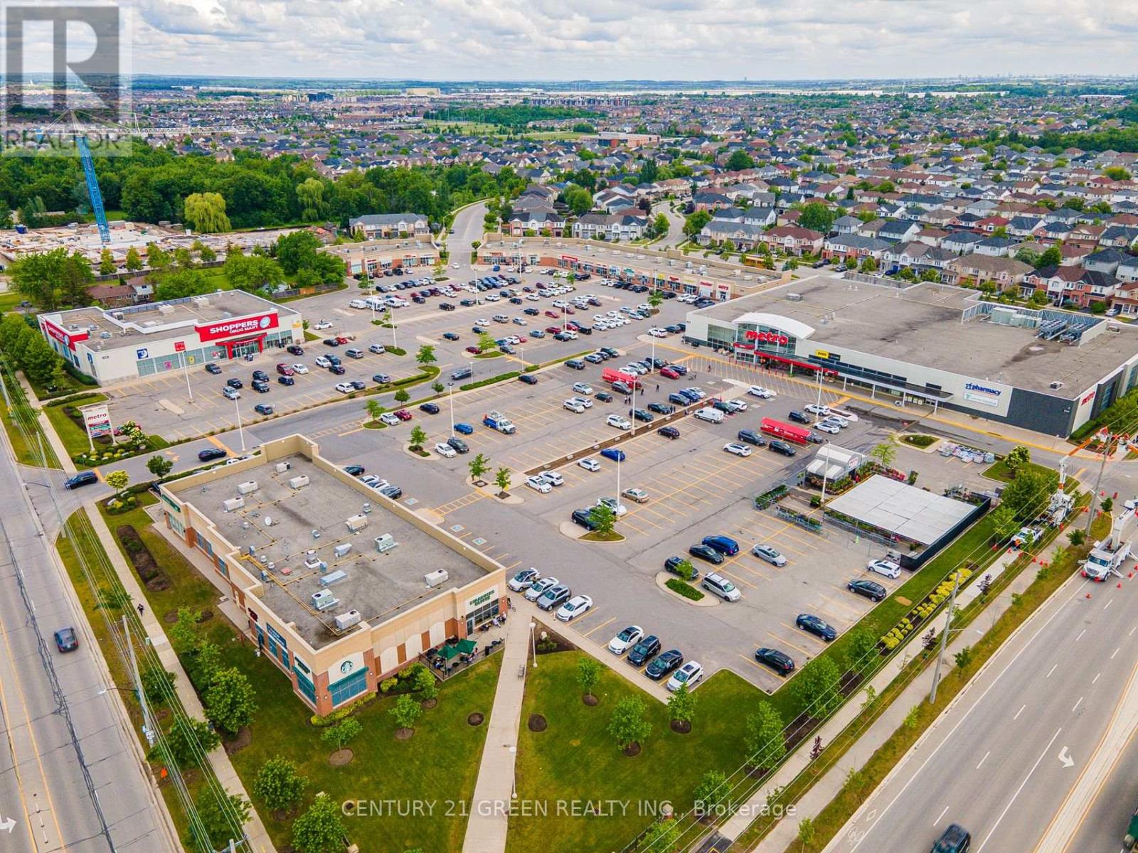 Photo 48 of 118 Bond Head Court, Milton ON