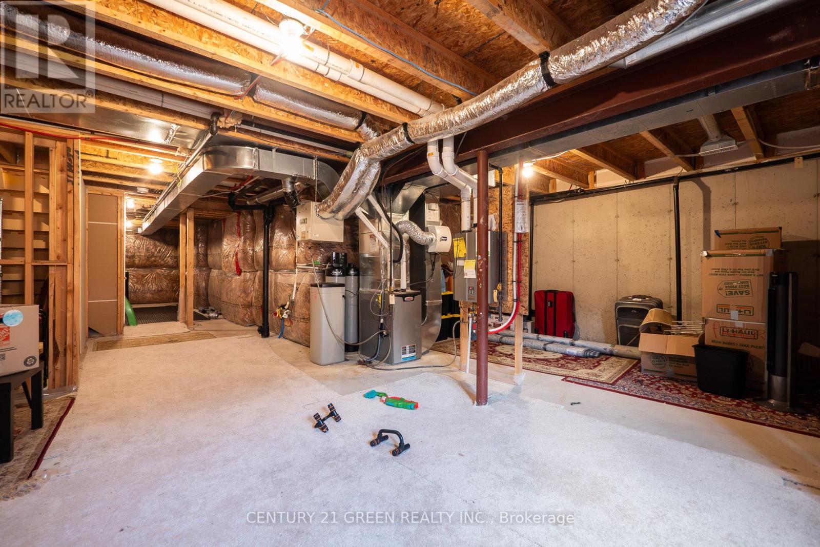 Photo 36 of 118 Bond Head Court, Milton ON
