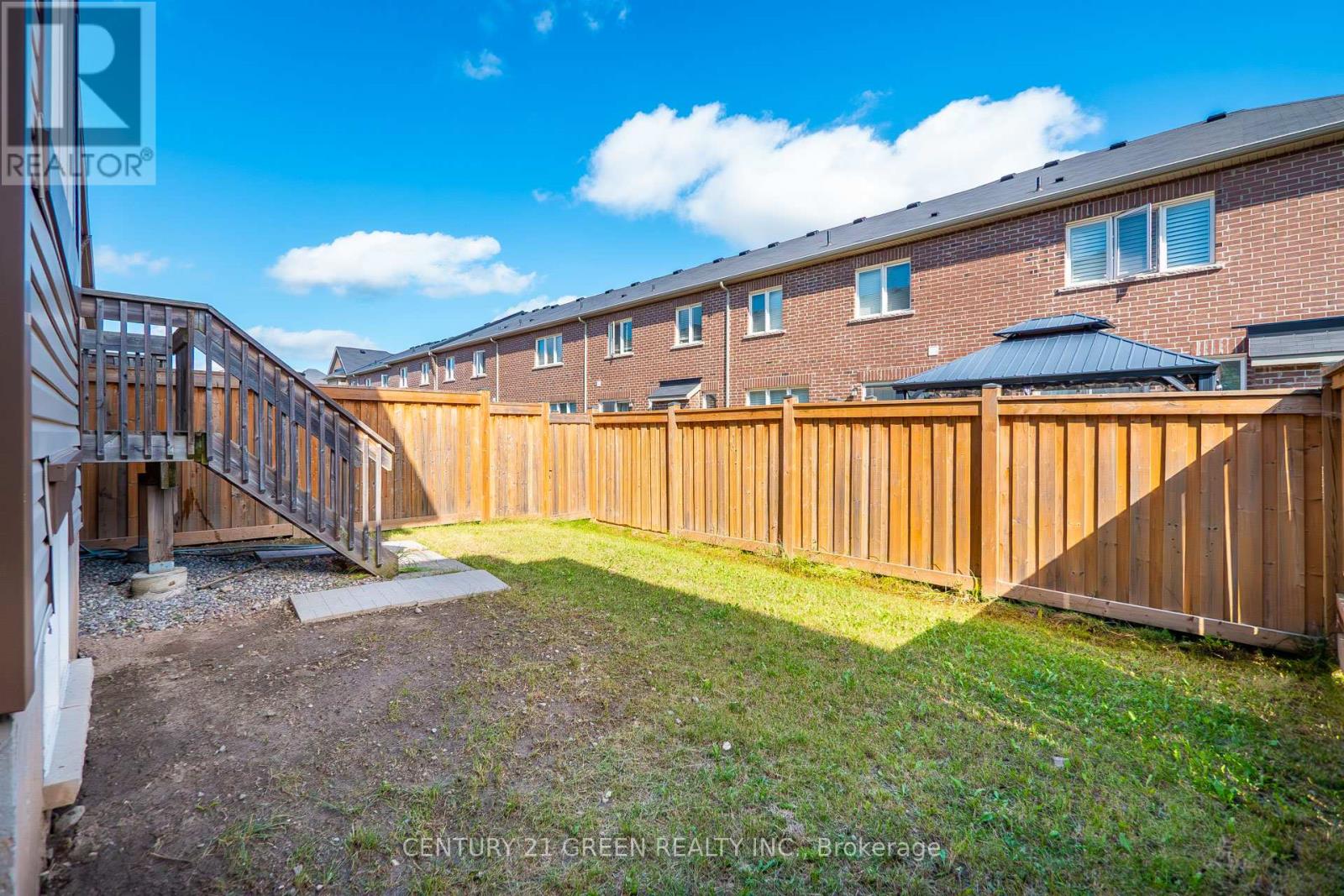 Photo 40 of 118 Bond Head Court, Milton ON