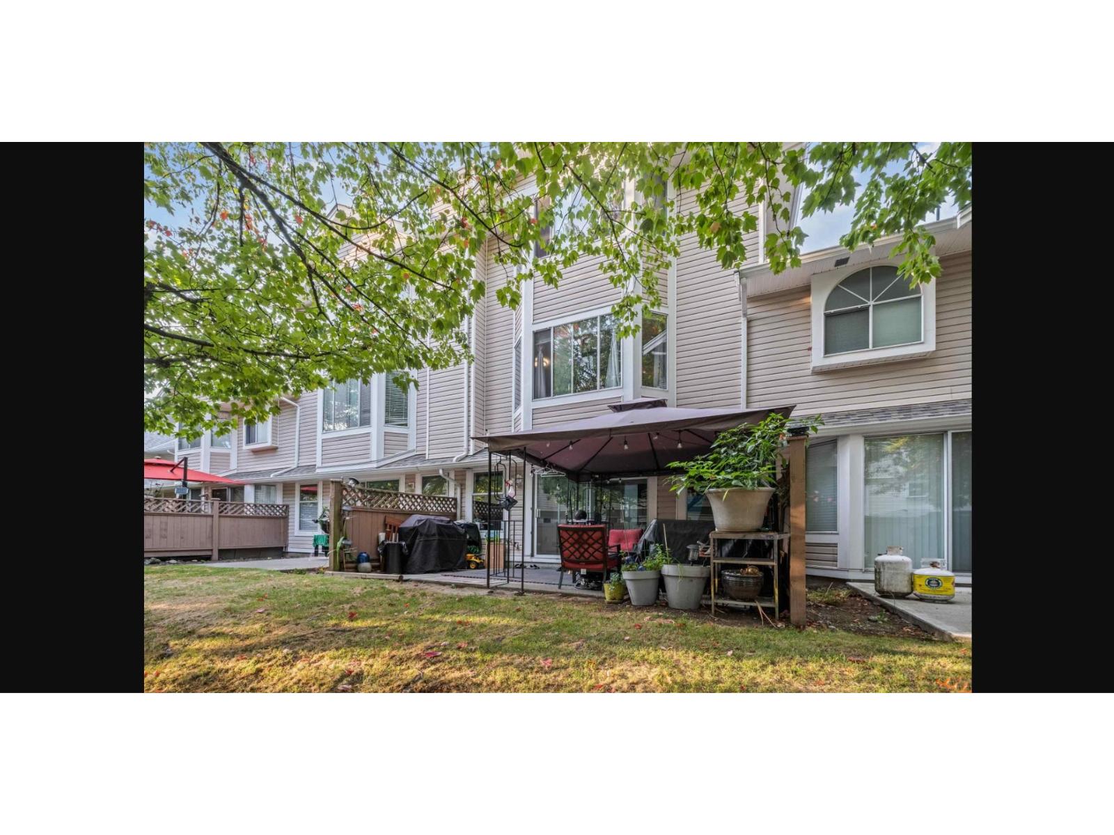 Photo 8 of 31 7955 122 Street, Surrey BC
