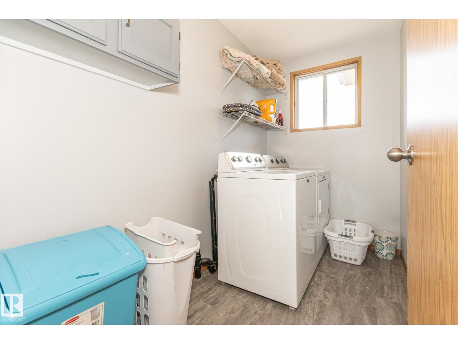 Photo 25 of 7731 188 St Nw, Edmonton AB