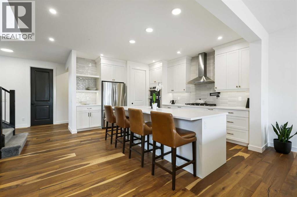 Photo 7 of 20 Cranbrook Manor Se, Calgary AB