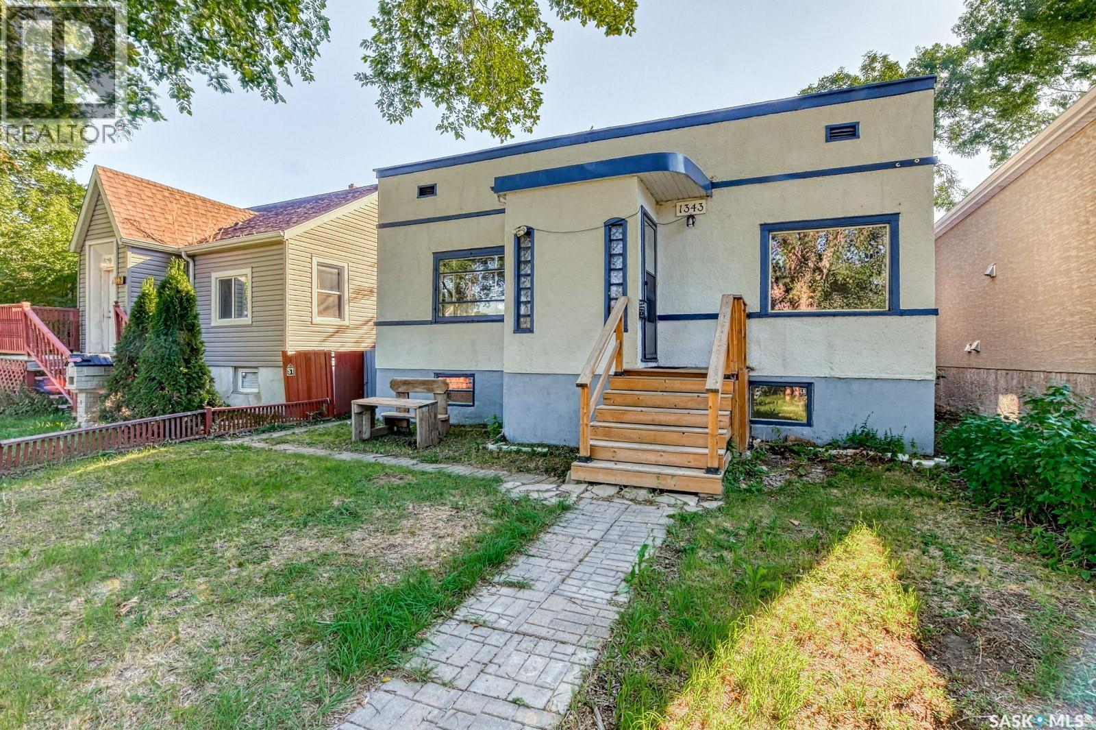 Photo 1 of 1343 Queen Street, Regina SK