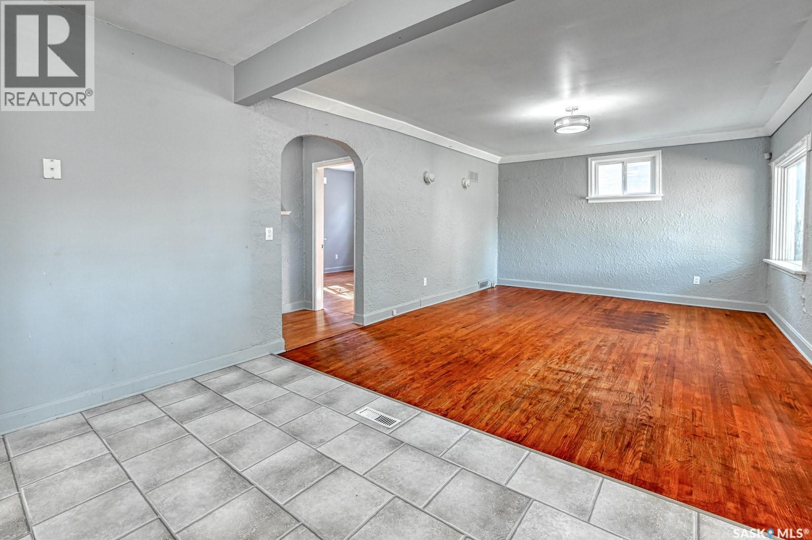 Photo 7 of 1343 Queen Street, Regina SK