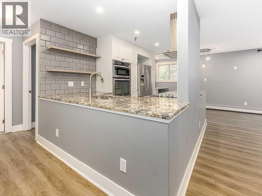Single Family House for Sale in    Avenue SW Cliff Bungalow Calgary 