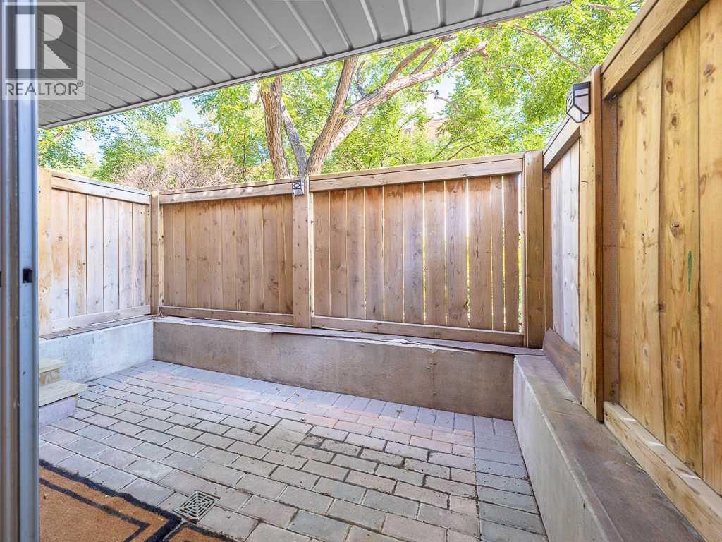Single Family House for Sale in    Avenue SW Cliff Bungalow Calgary 