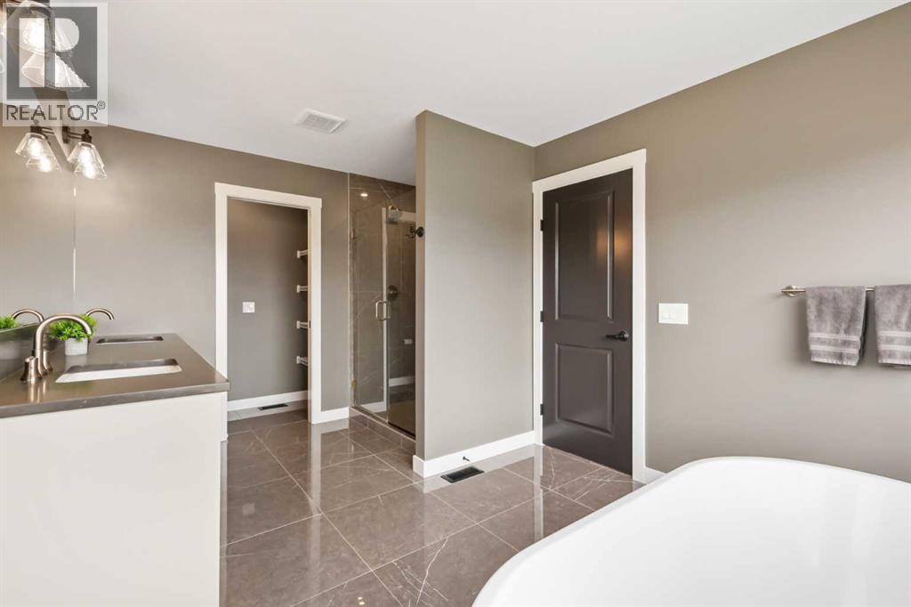 Photo 31 of 20 Cranbrook Manor Se, Calgary AB