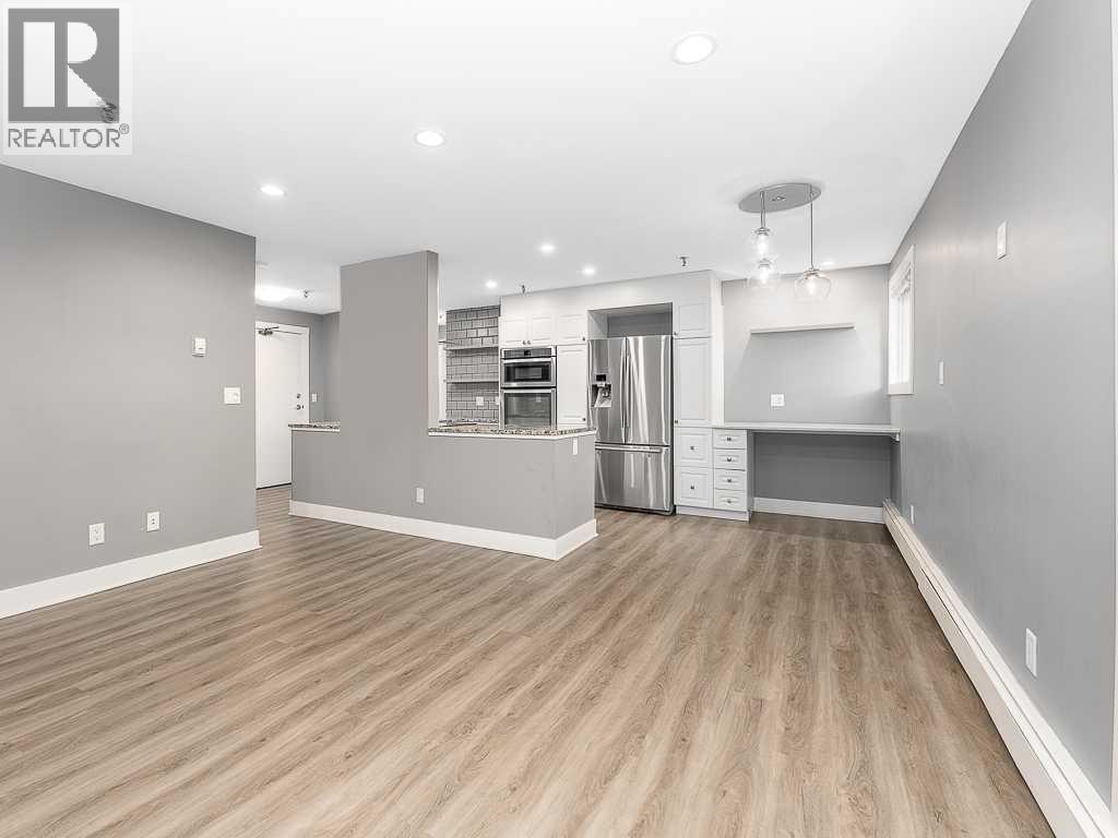 Single Family House for Sale in    Avenue SW Cliff Bungalow Calgary 