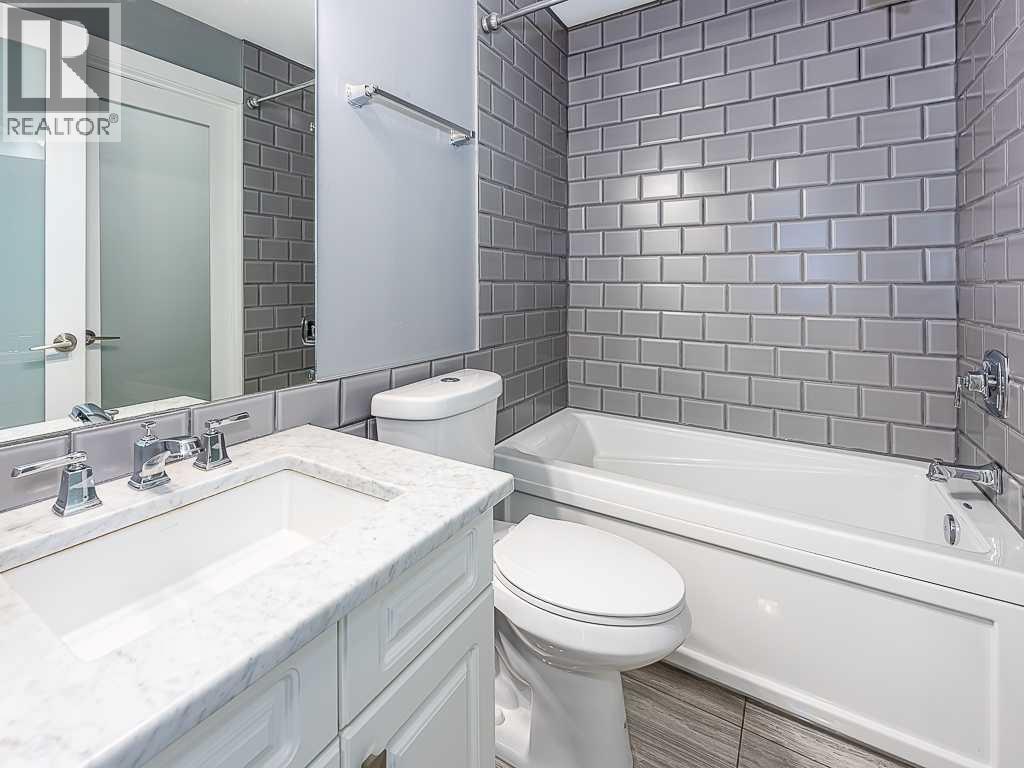 Single Family House for Sale in    Avenue SW Cliff Bungalow Calgary 