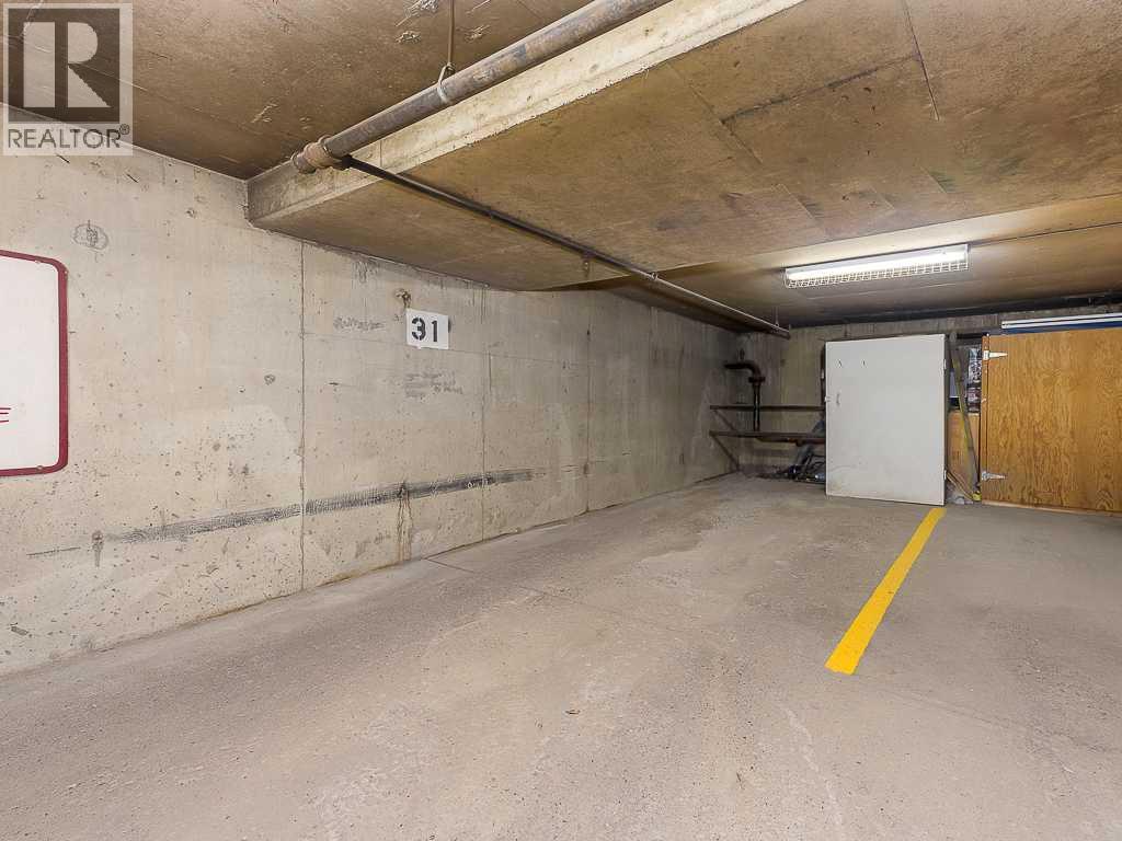 Single Family House for Sale in    Avenue SW Cliff Bungalow Calgary 
