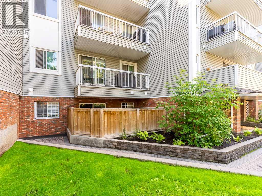 Single Family House for Sale in    Avenue SW Cliff Bungalow Calgary 