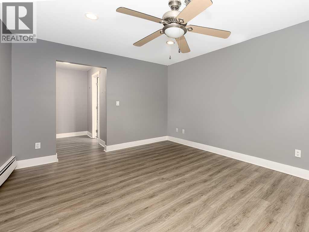 Single Family House for Sale in    Avenue SW Cliff Bungalow Calgary 