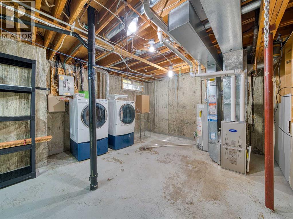 Single Family House for Sale in    Street NE Pineridge Calgary 