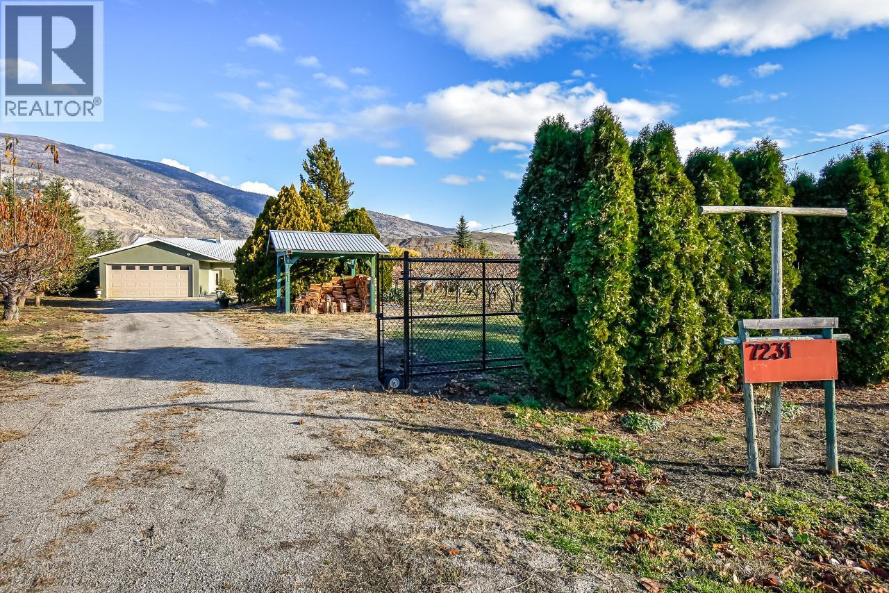 7231 ISLAND Road, Oliver