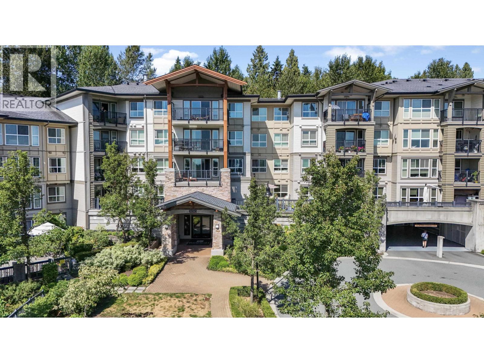 Photo 15 of 415 3050 Dayanee Springs Boulevard, Coquitlam BC