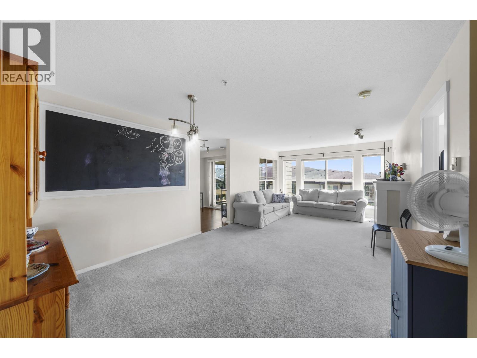 Photo 2 of 415 3050 Dayanee Springs Boulevard, Coquitlam BC