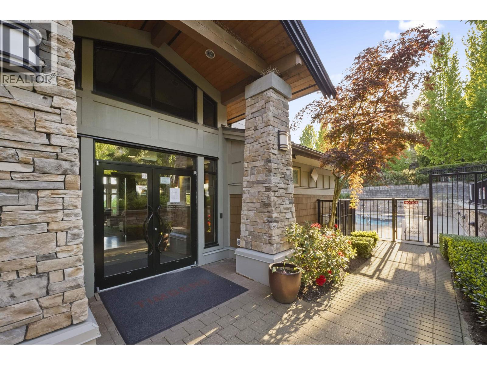 Photo 28 of 415 3050 Dayanee Springs Boulevard, Coquitlam BC