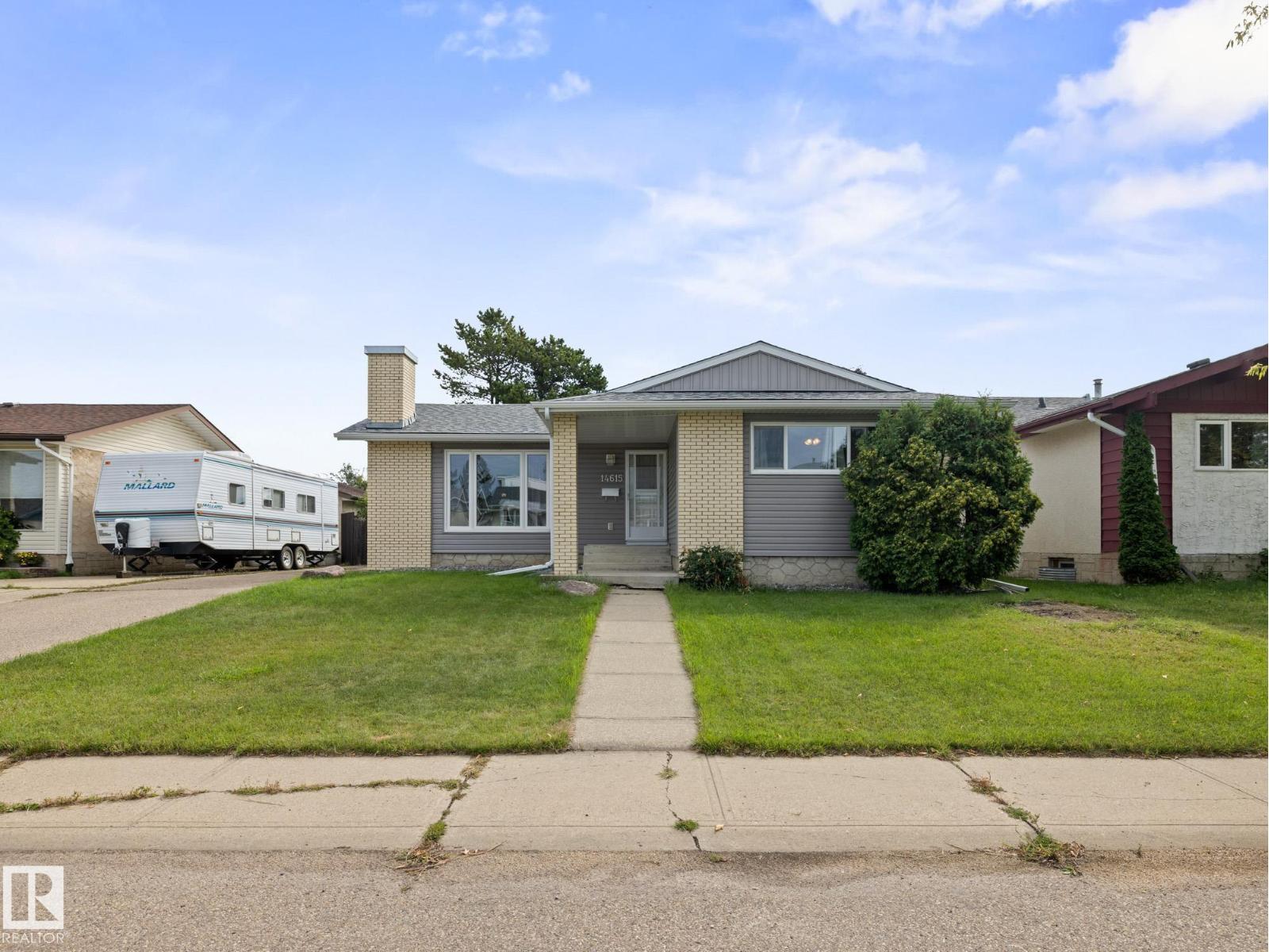 Photo 35 of 14615 116 St Nw, Edmonton AB