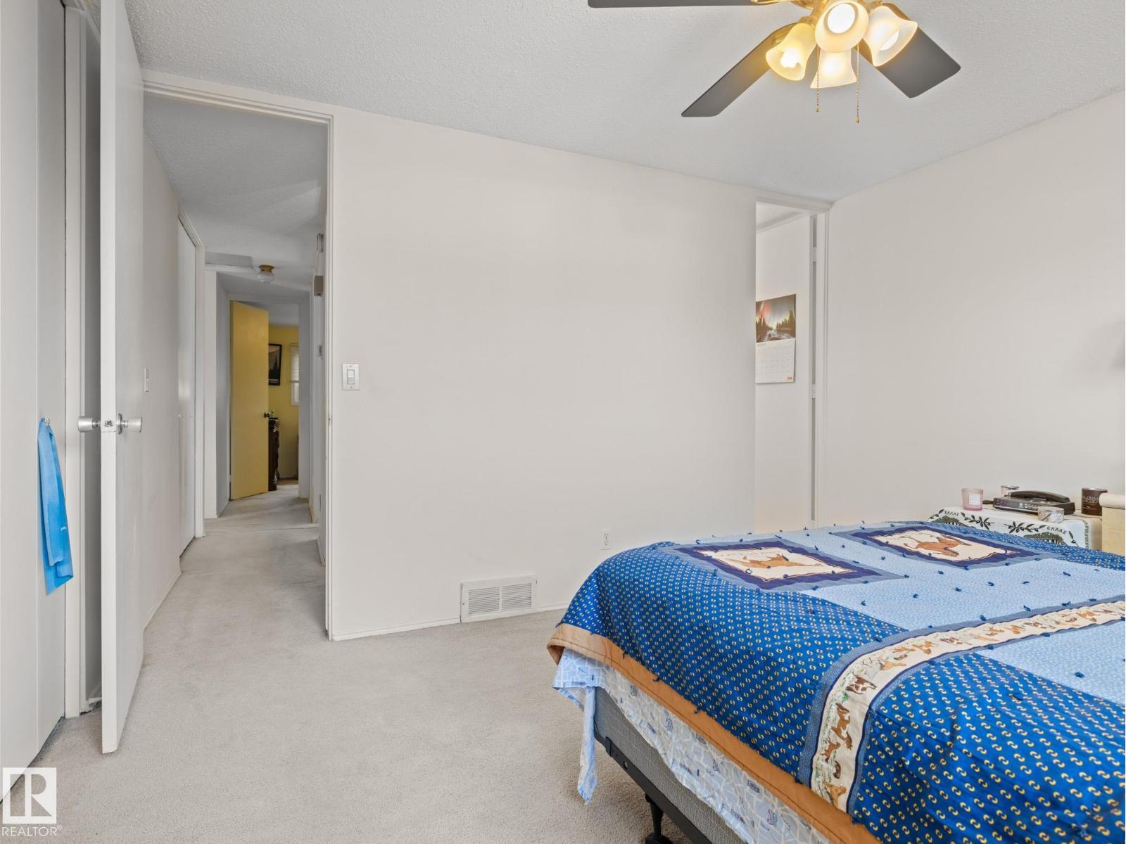Photo 13 of 14615 116 St Nw, Edmonton AB