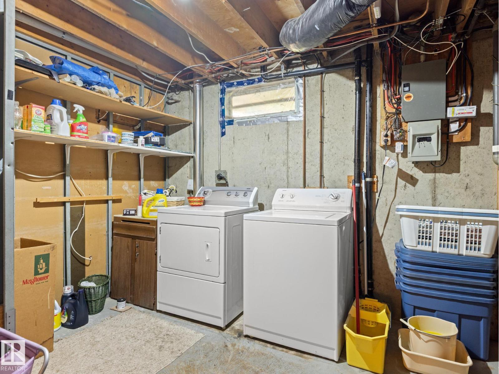 Photo 25 of 14615 116 St Nw, Edmonton AB