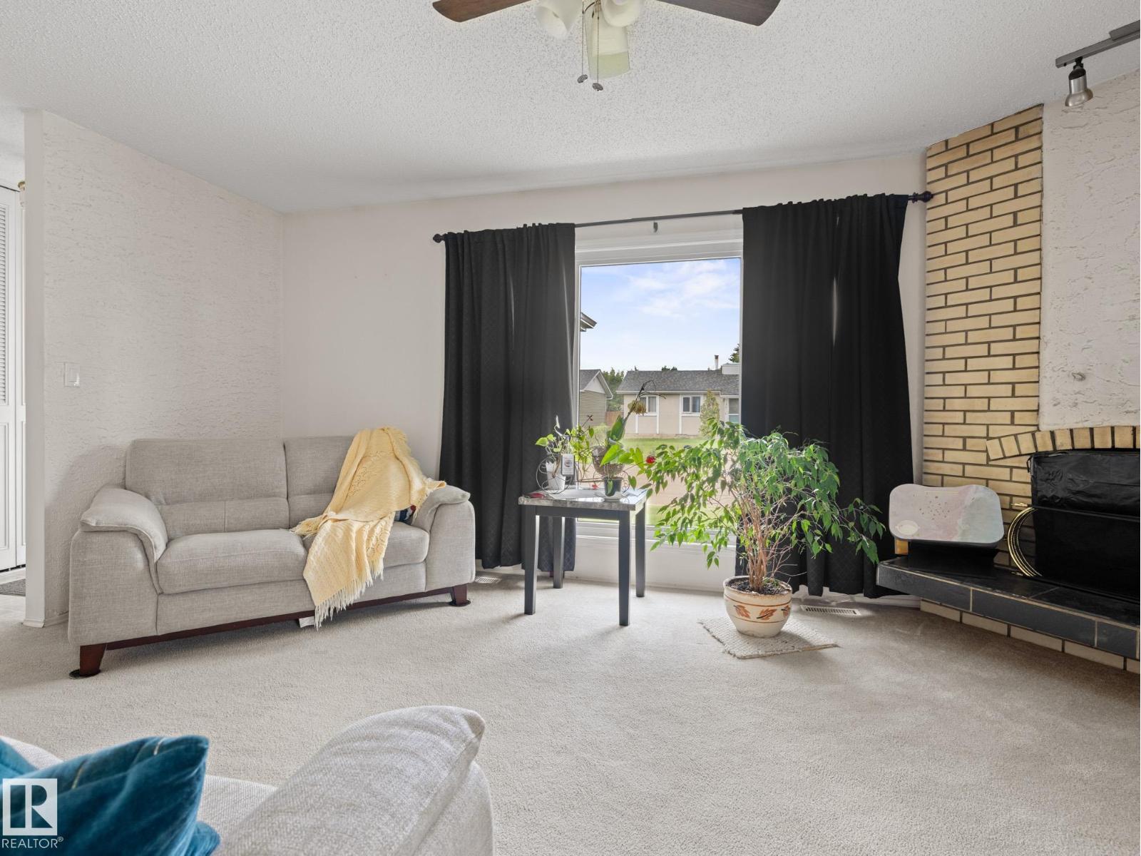 Photo 34 of 14615 116 St Nw, Edmonton AB