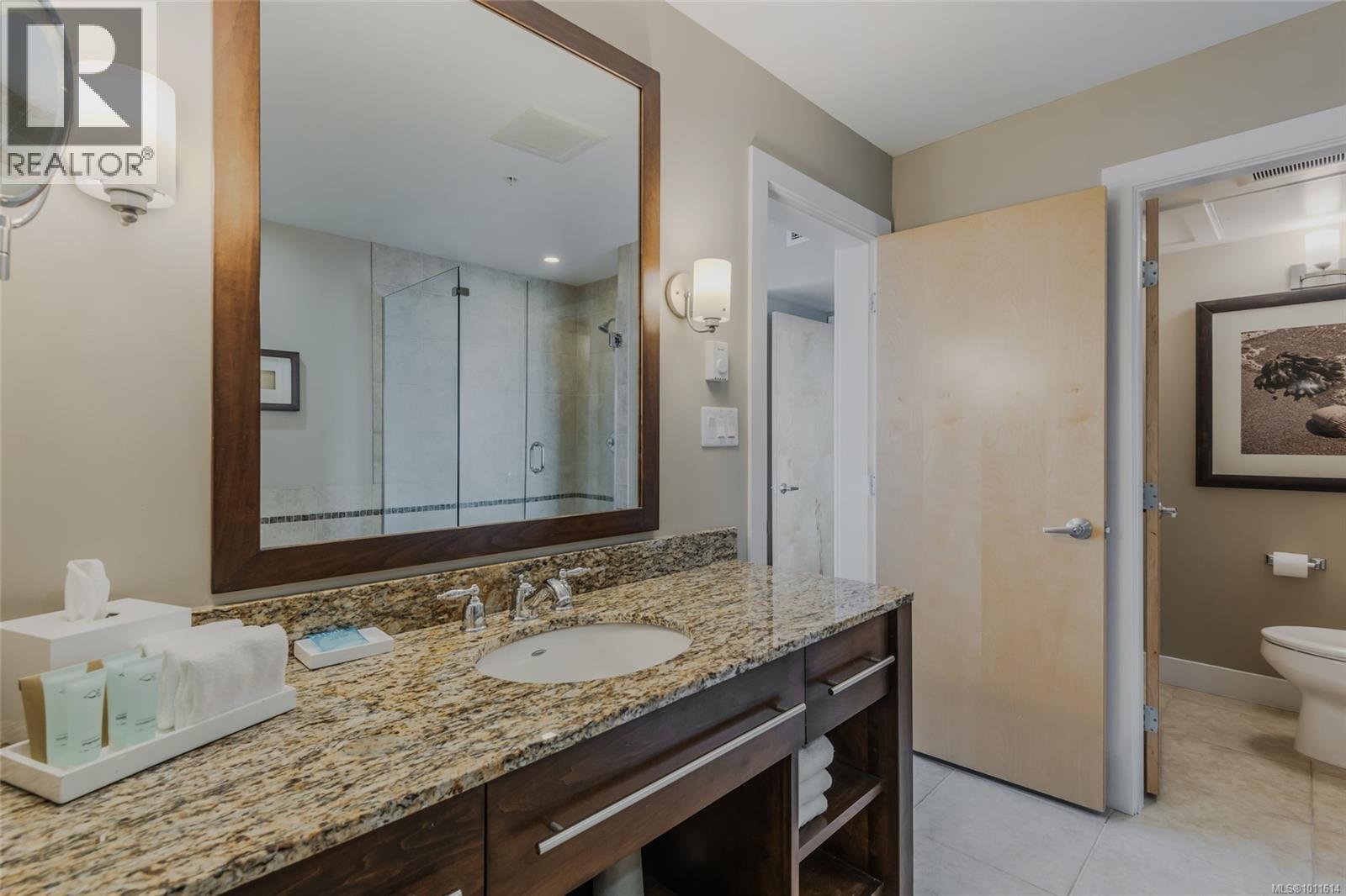 Photo 30 of 501 502 C 181 Beachside Dr, Parksville BC