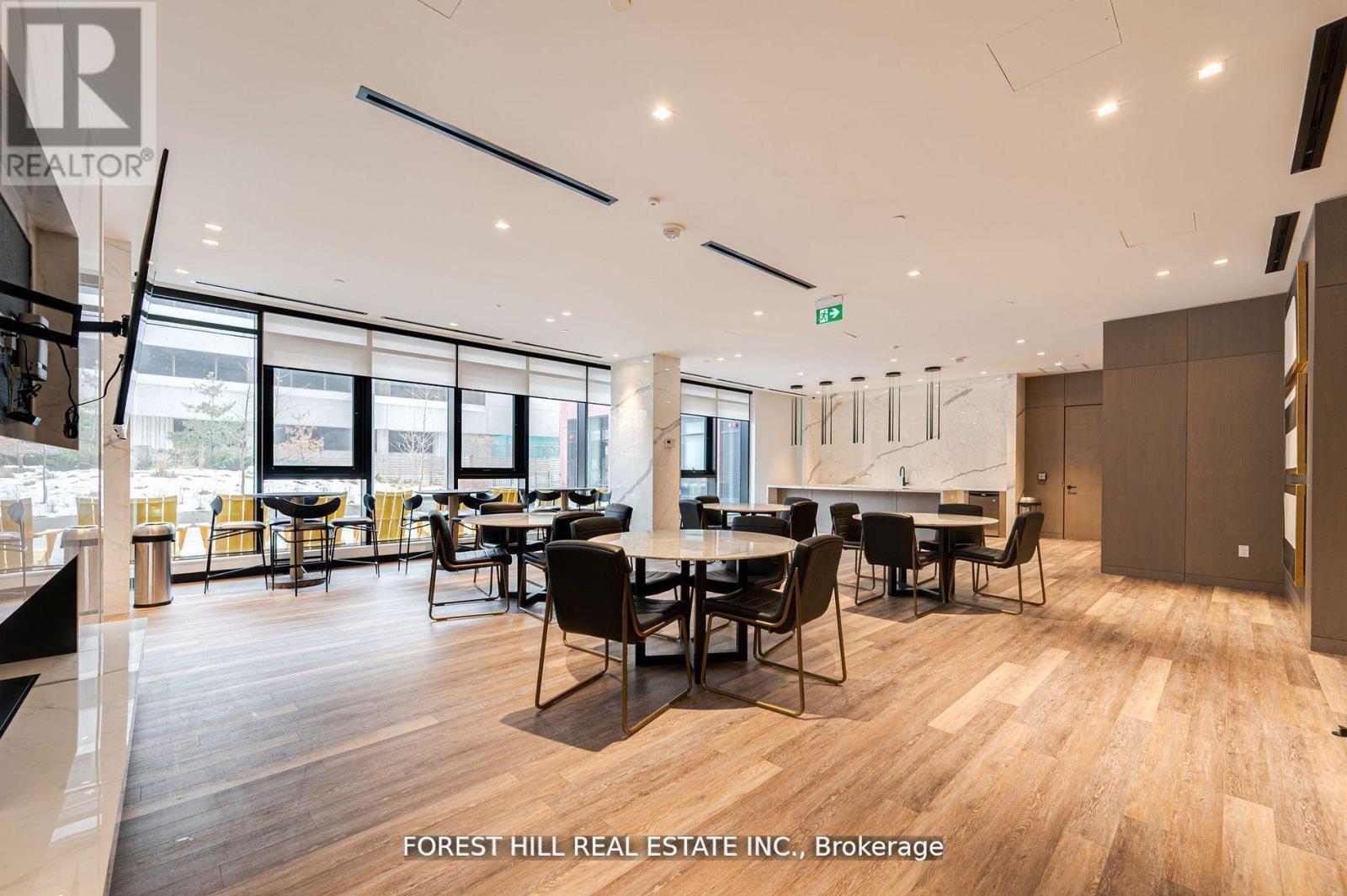 Photo 30 of 411 8 Tippett Road, Toronto ON