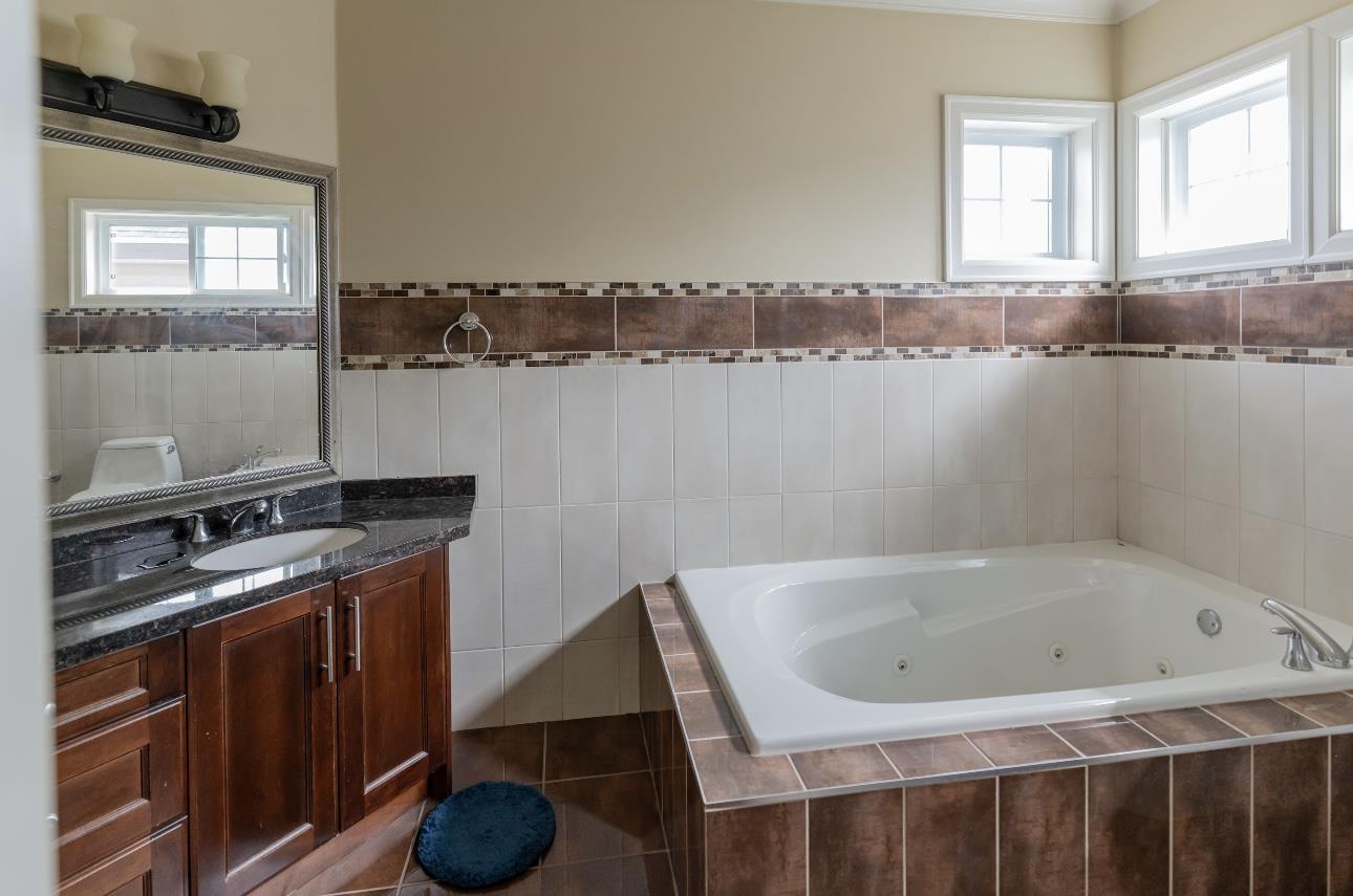 Photo 11 of 6671 125 A Street, Surrey BC