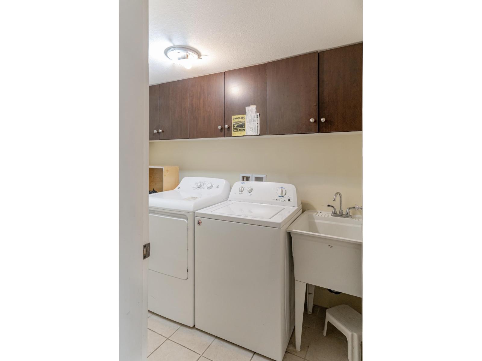 Photo 16 of 6671 125 A Street, Surrey BC