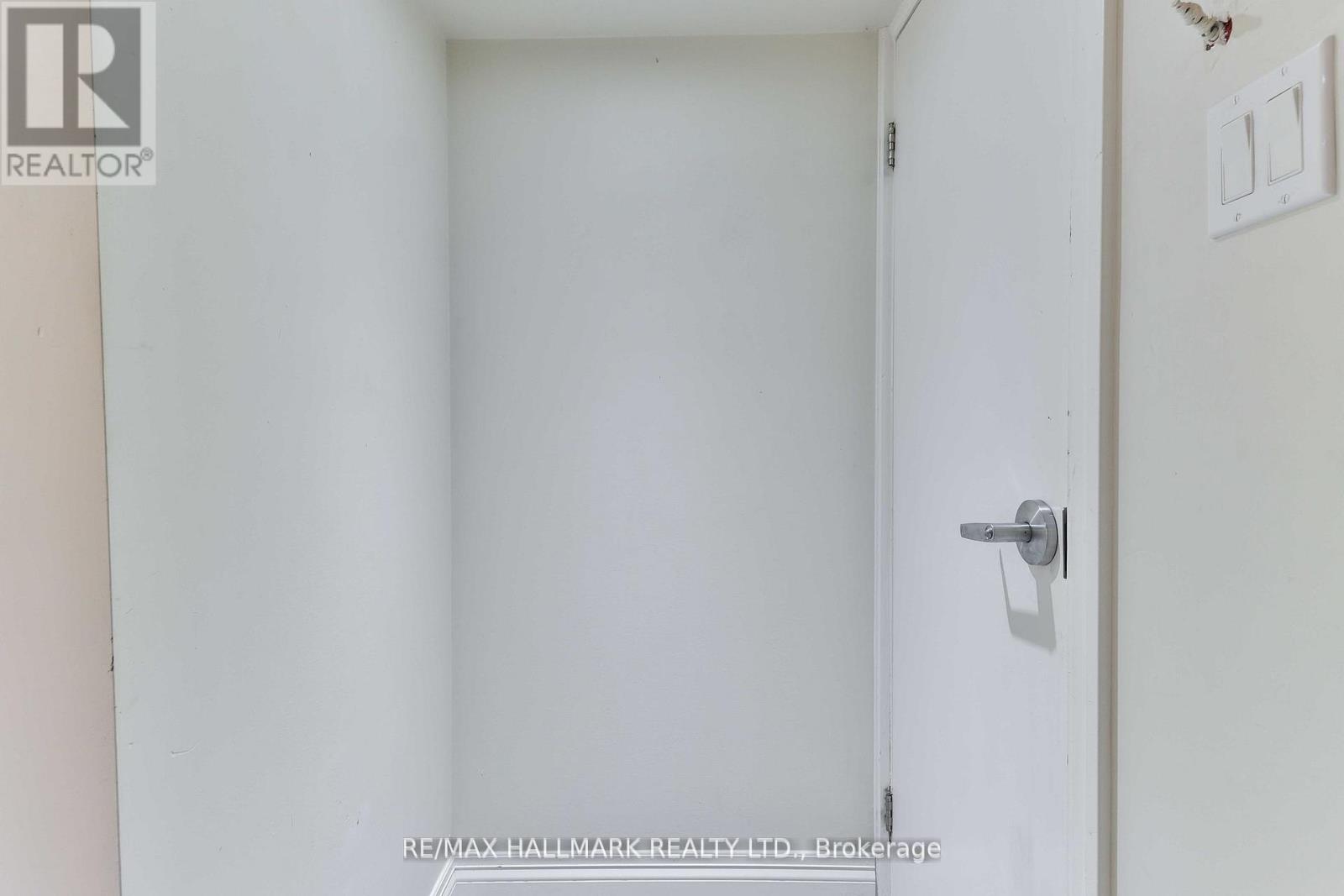 Photo 9 of 281 Symington Avenue, Toronto ON