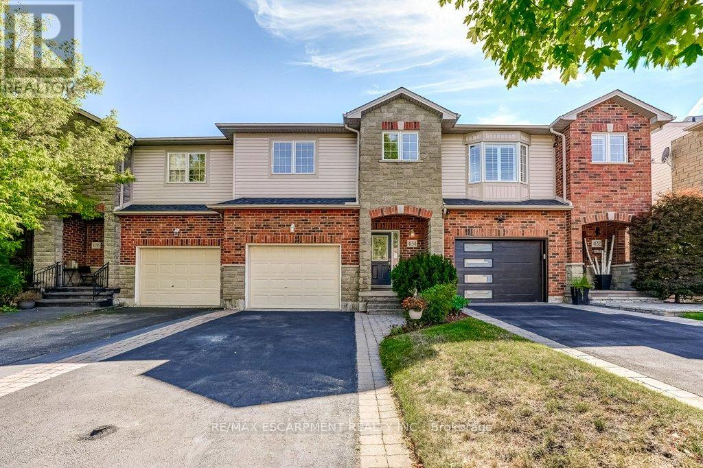 Photo 1 of 4134 Medland Drive, Burlington ON