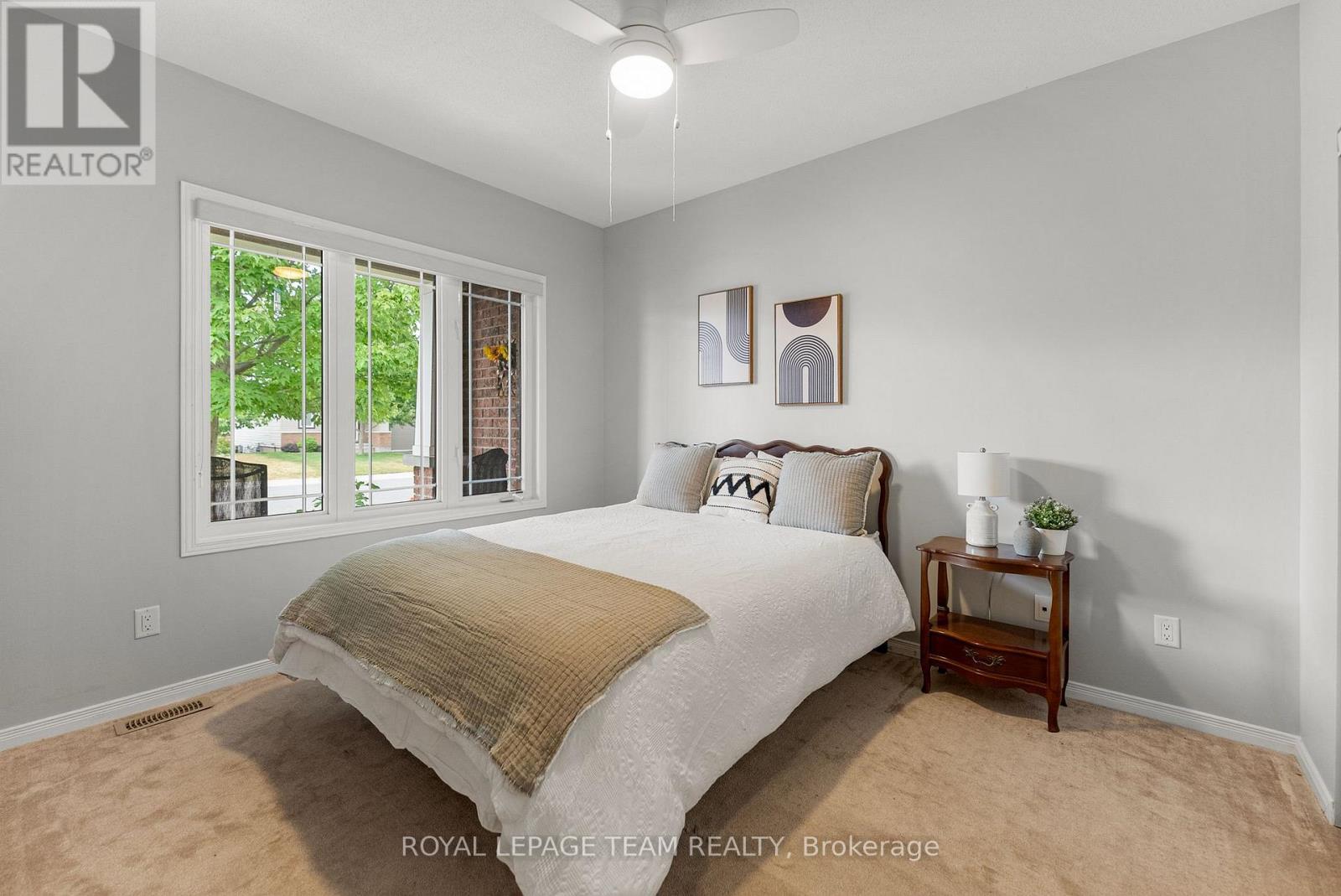 Photo 11 of 200 Edey Street, Arnprior ON
