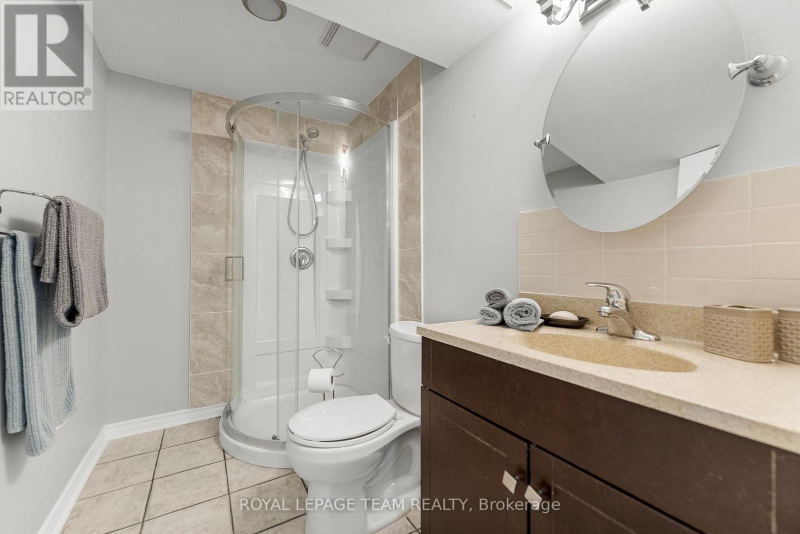 Photo 17 of 200 Edey Street, Arnprior ON