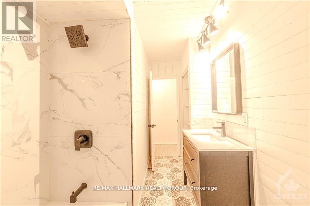 Photo 15 of A 18 Majestic Drive, Ottawa ON