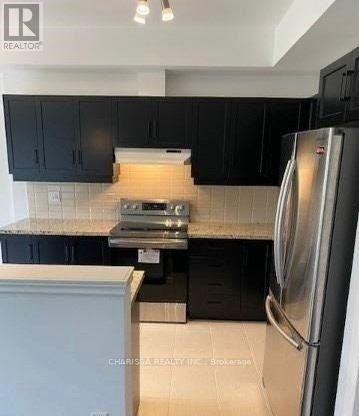 Photo 13 of 41 Dennis Drive, West Lincoln ON