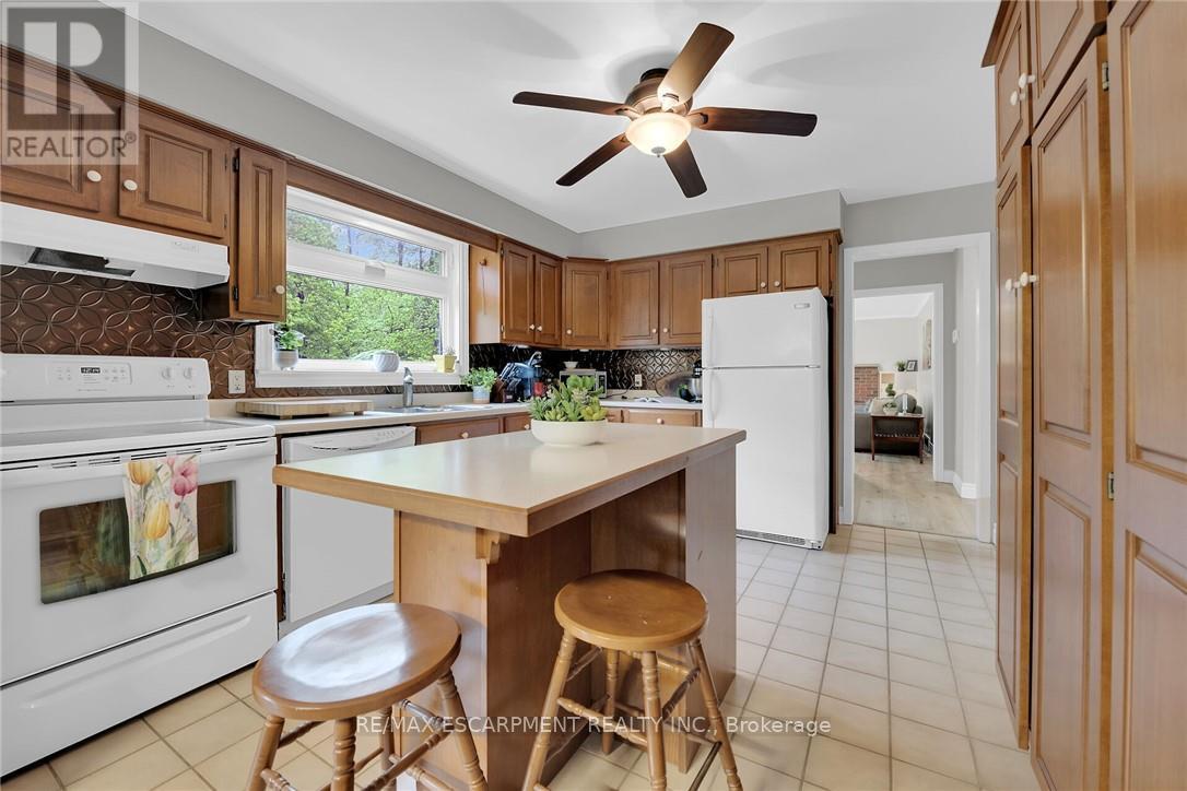 Photo 13 of 10 Emily Street, Norfolk ON