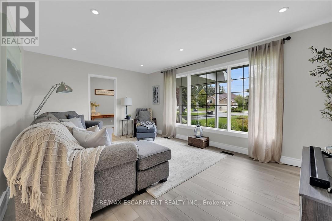 Photo 18 of 10 Emily Street, Norfolk ON