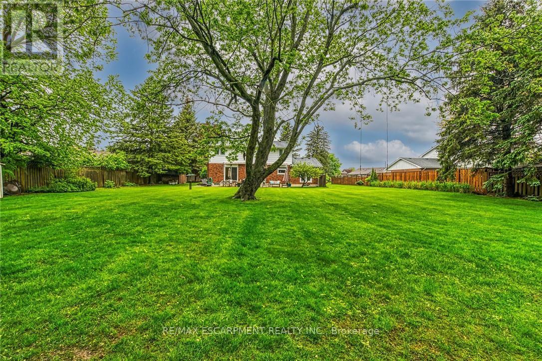Photo 43 of 10 Emily Street, Norfolk ON