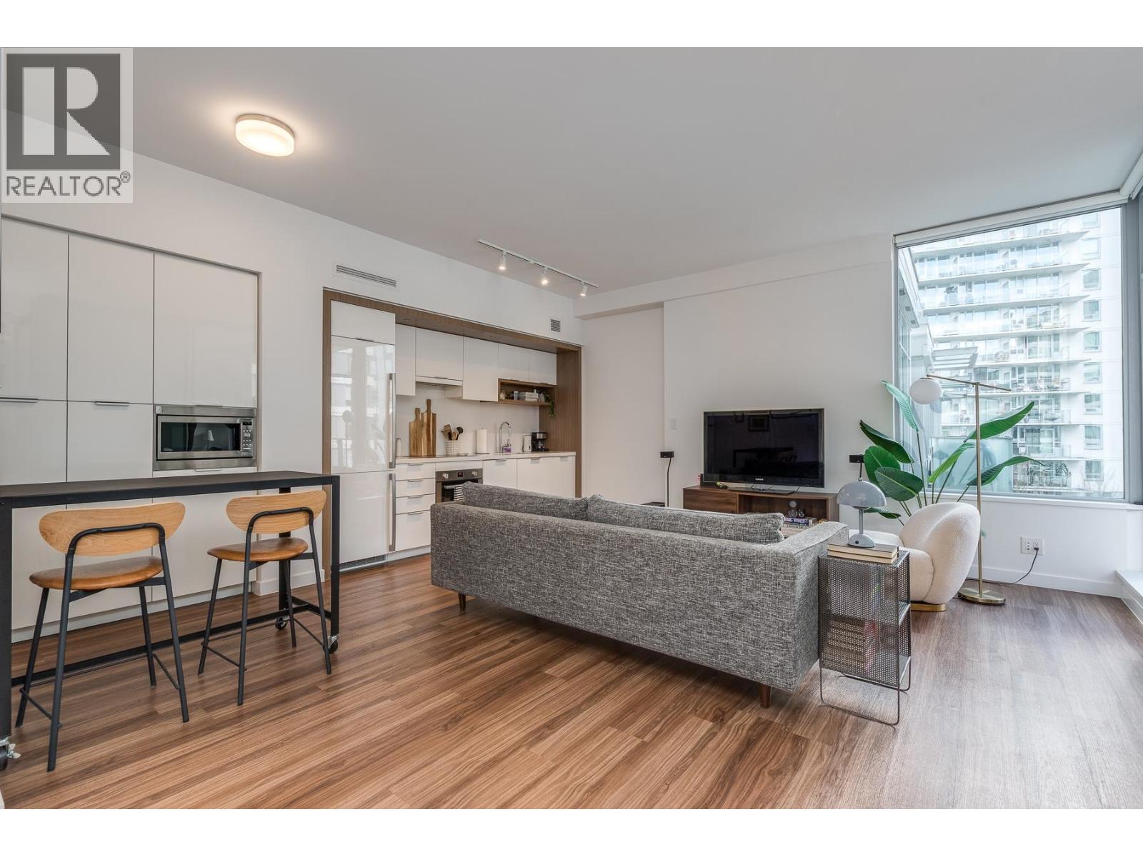Photo 20 of 516 1661 Quebec Street, Vancouver BC