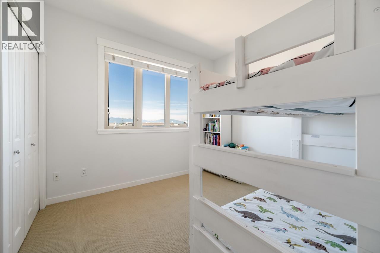 Photo 14 of 304 6077 London Road, Richmond BC