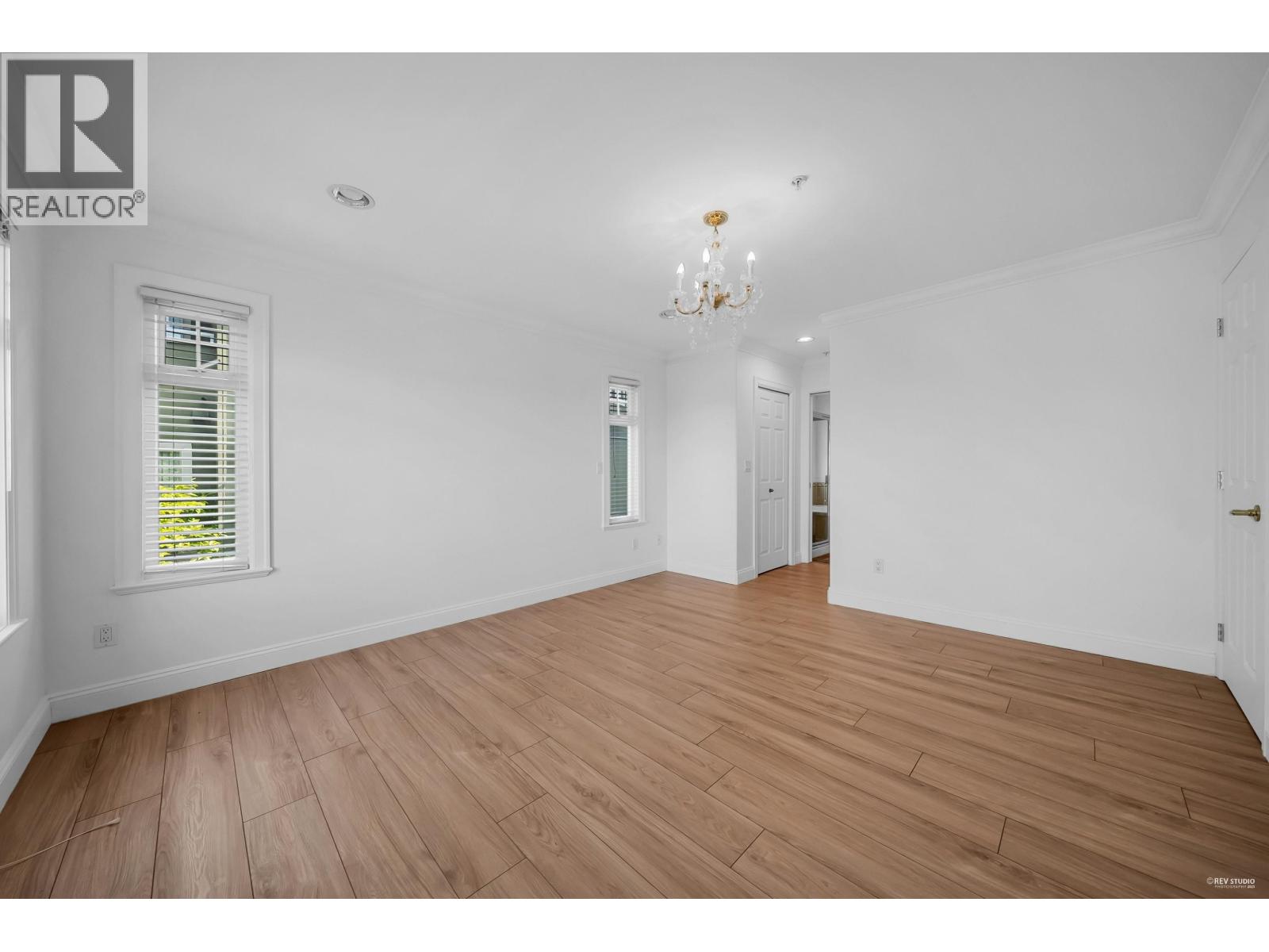 Photo 19 of 7938 Victoria Drive, Vancouver BC