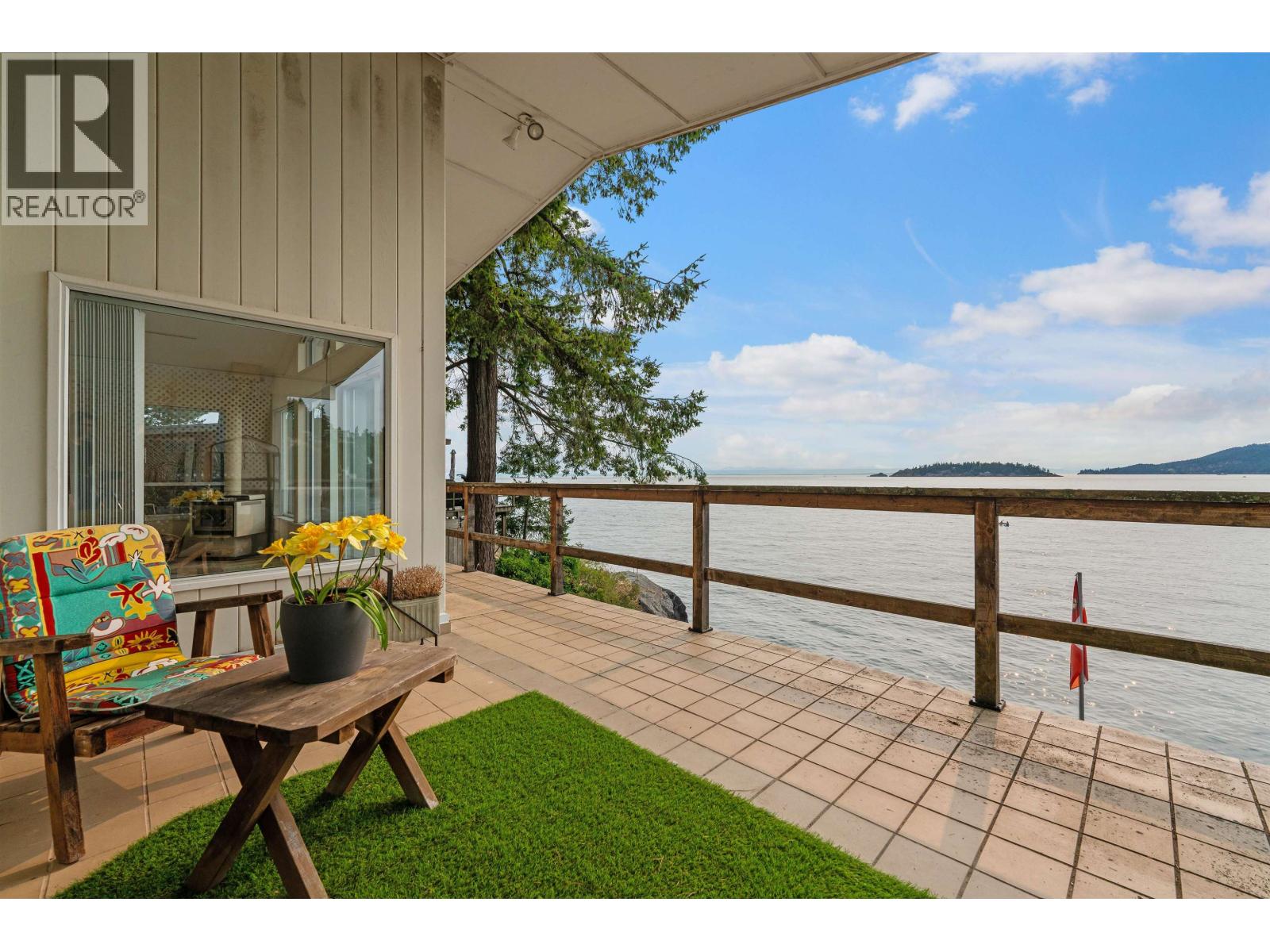 5834 EAGLE ISLAND, West Vancouver