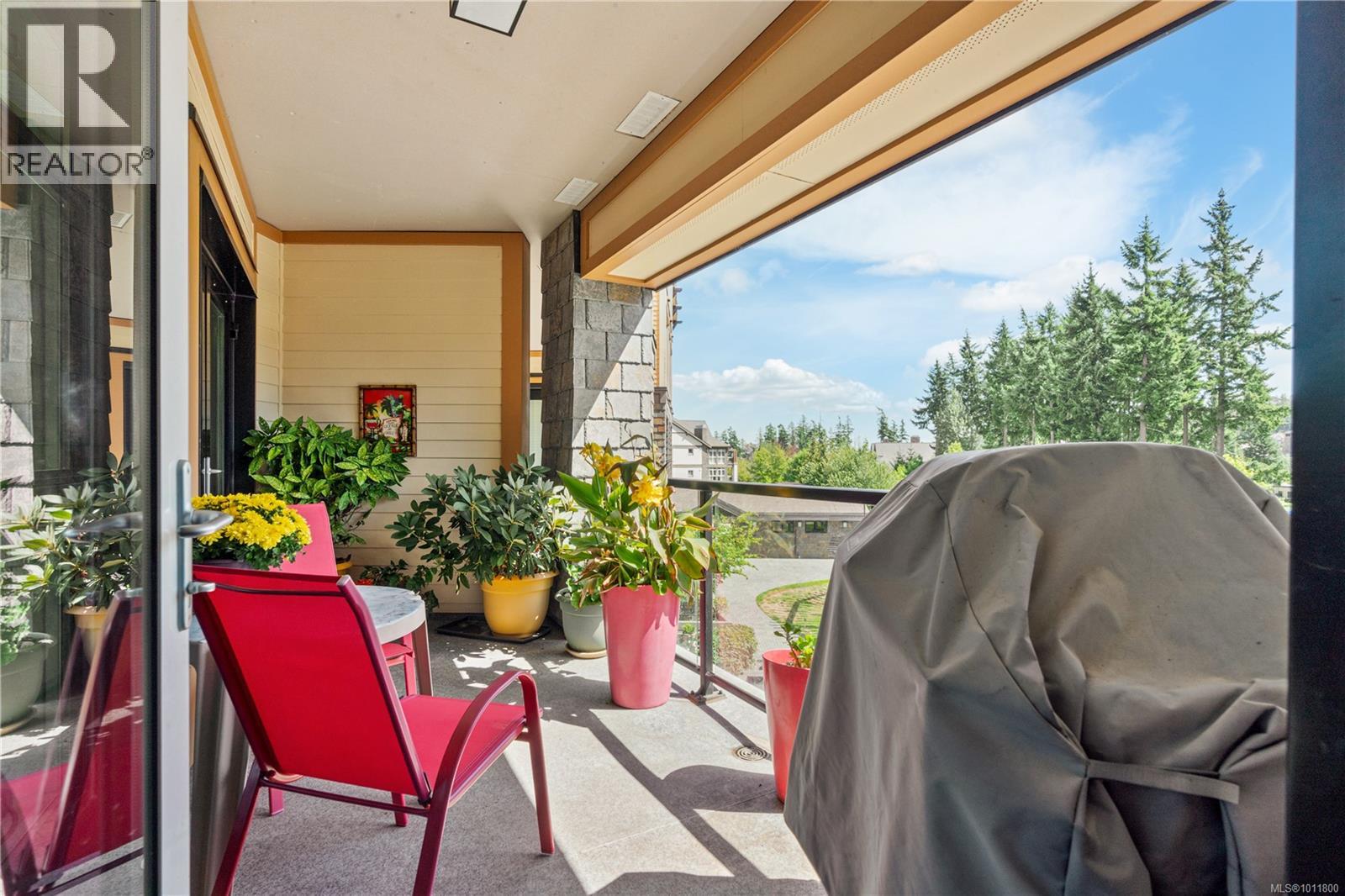 Photo 11 of 310 1400 Lynburne Pl, Langford BC