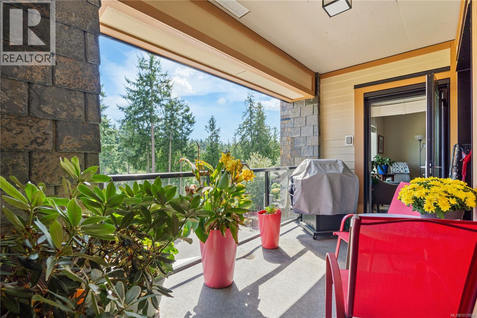 Photo 12 of 310 1400 Lynburne Pl, Langford BC
