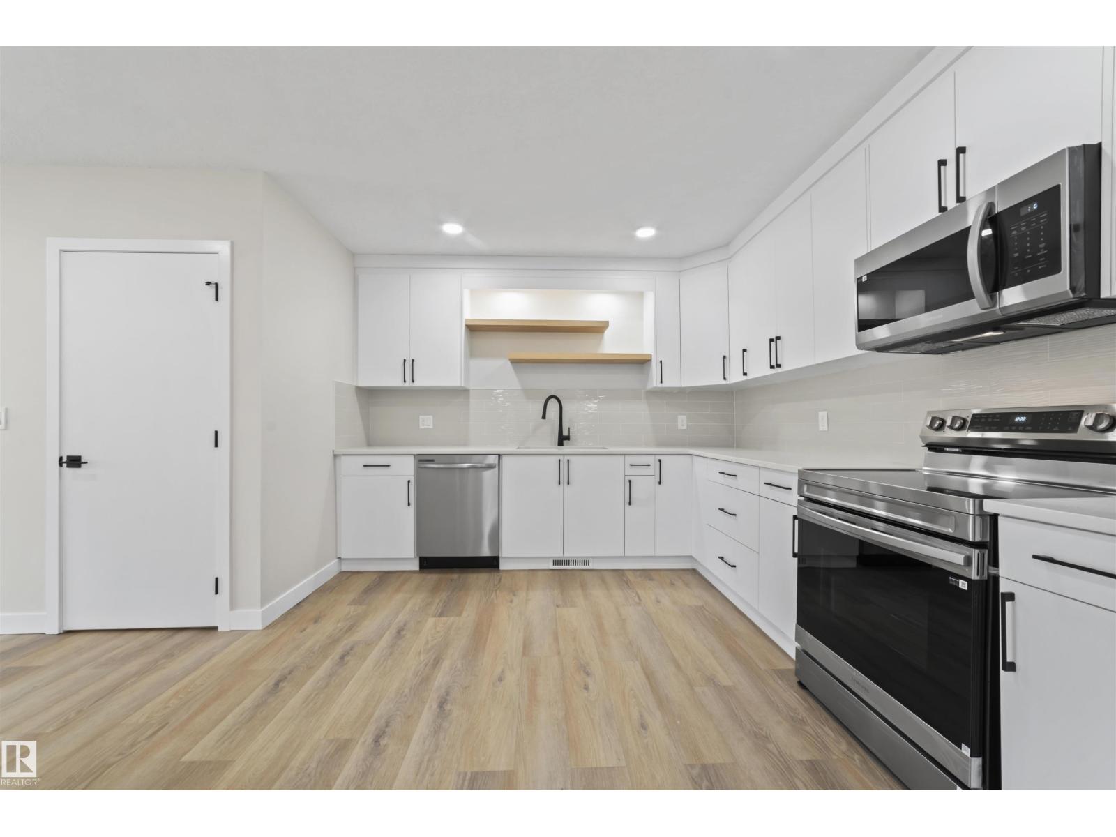 Photo 14 of 5032 55 Ave, Tofield AB
