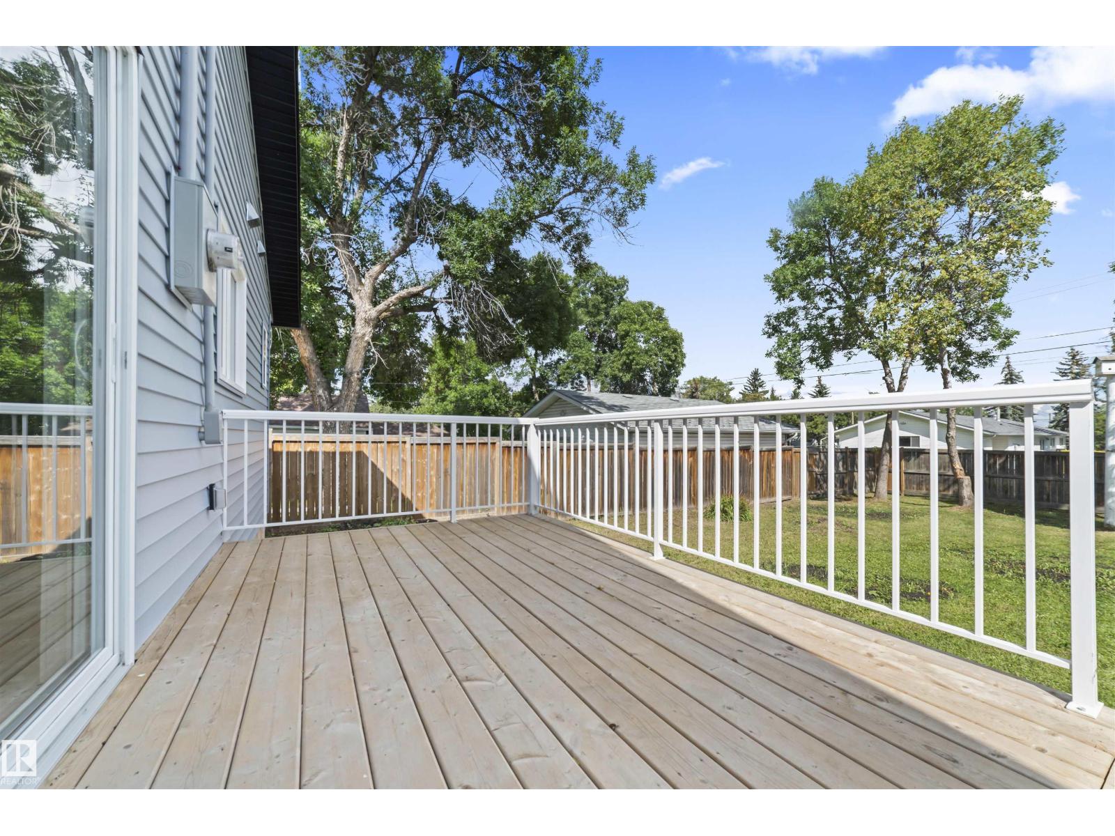 Photo 37 of 5032 55 Ave, Tofield AB