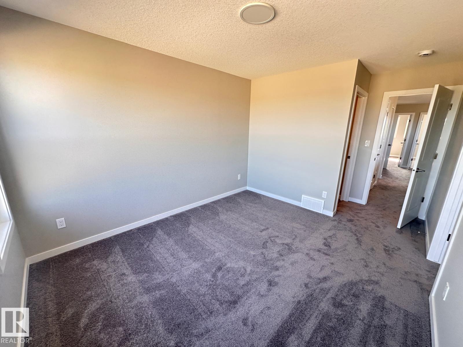 Photo 10 of 8668 Edgemont Li Nw Nw, Edmonton AB