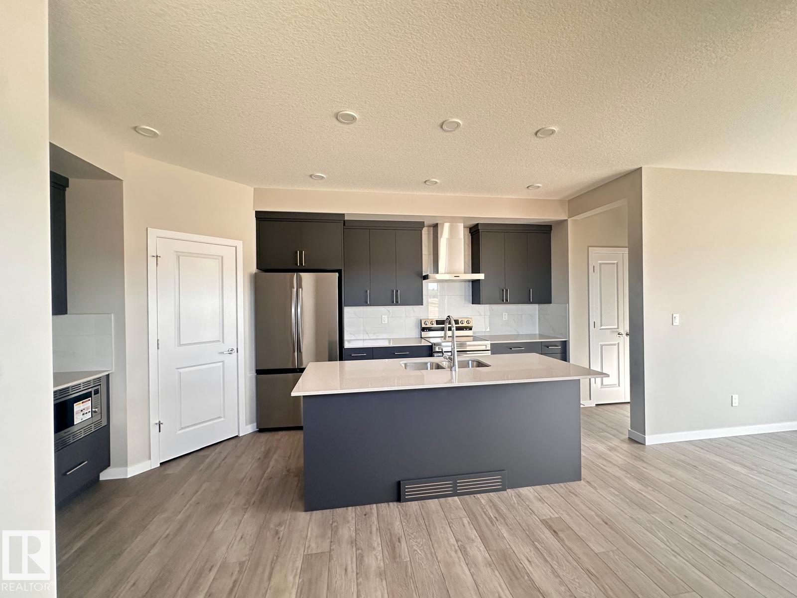 Photo 2 of 8668 Edgemont Li Nw Nw, Edmonton AB