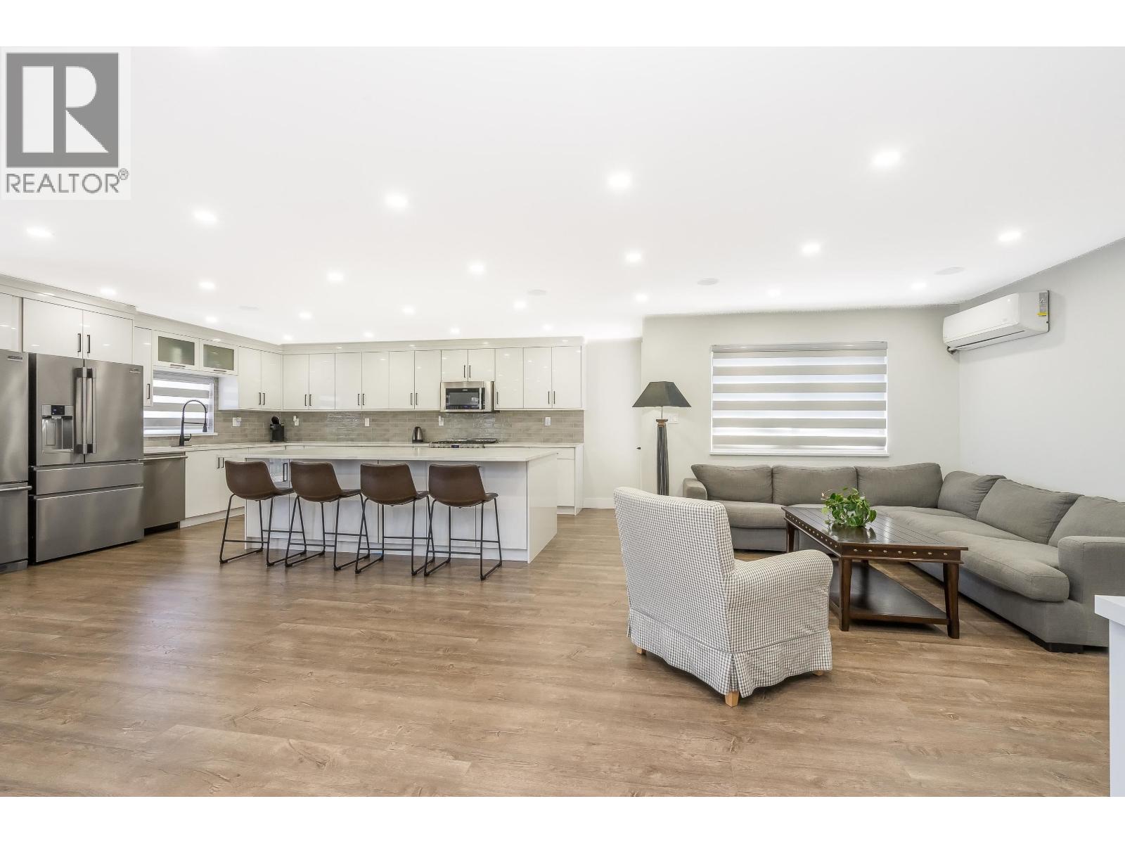 Photo 10 of 7331 Lombard Road, Richmond BC